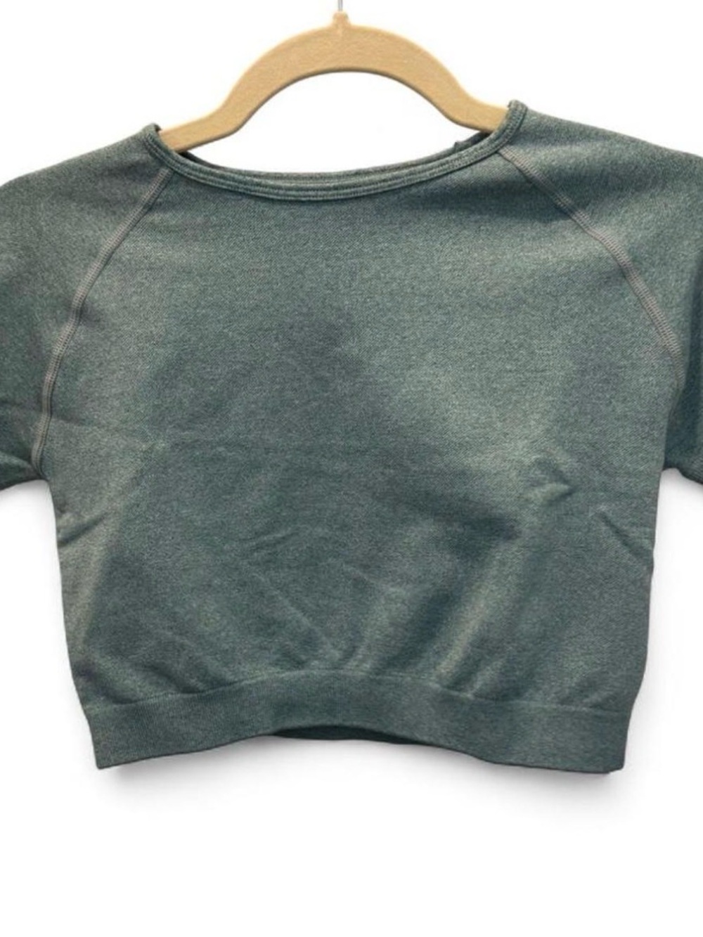 Cropped Short Sleeve Crop top in Heathered Forest Green